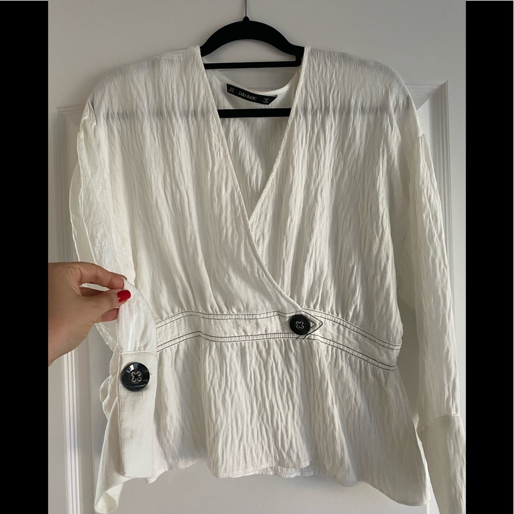 Zara white blouse Black Button crop top size XL